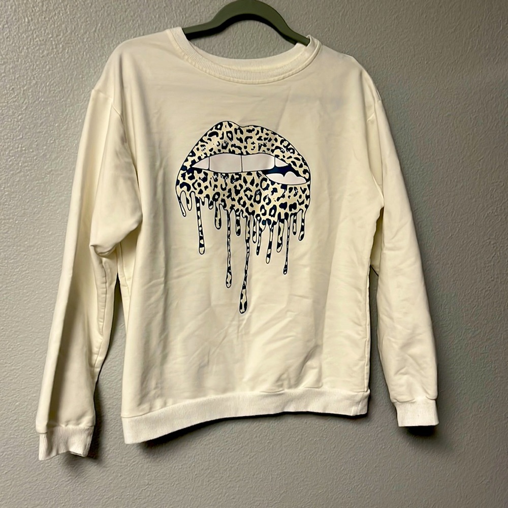 Graphic Crew Neck Sweatshirt